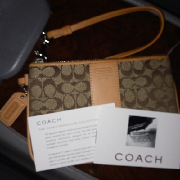 Wallet - Picture 2 of 3